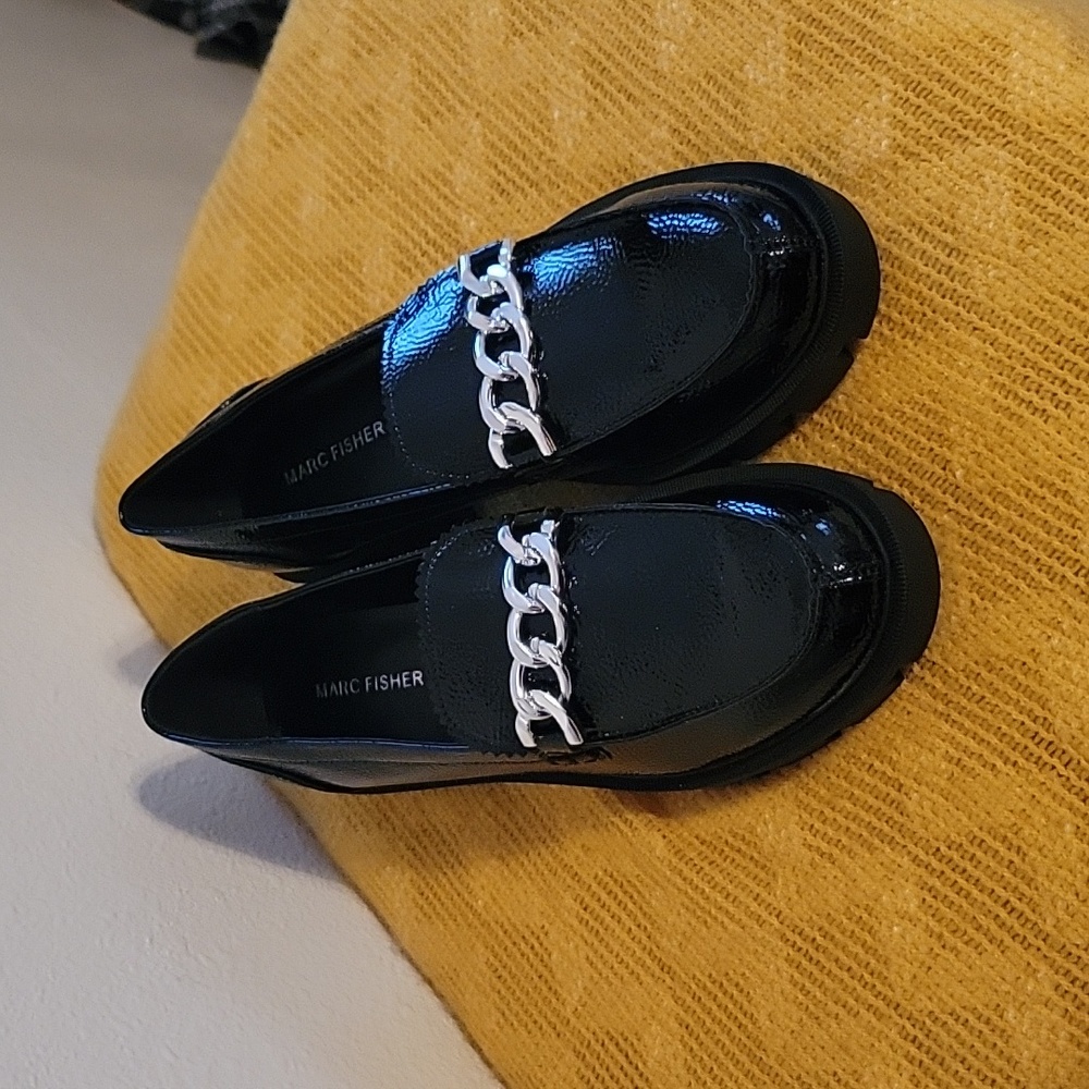 Marc Fisher Shoes size 8